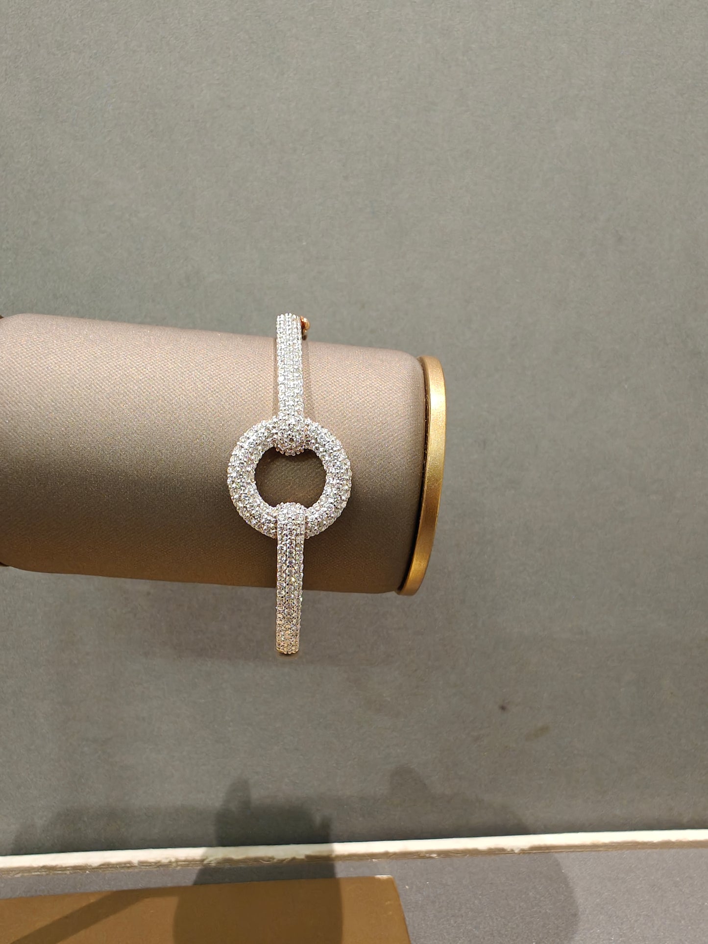 Sea Knot Lock Bracelet